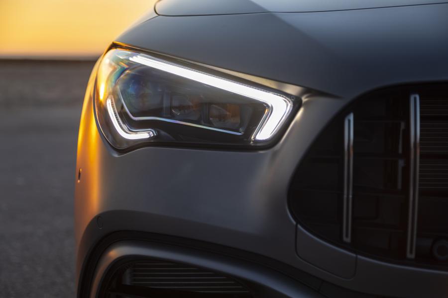 Детали экстерьера Mercedes-AMG CLA45 4Matic+ (C118) 2019 года  (NA) (фото 12 из 73)
